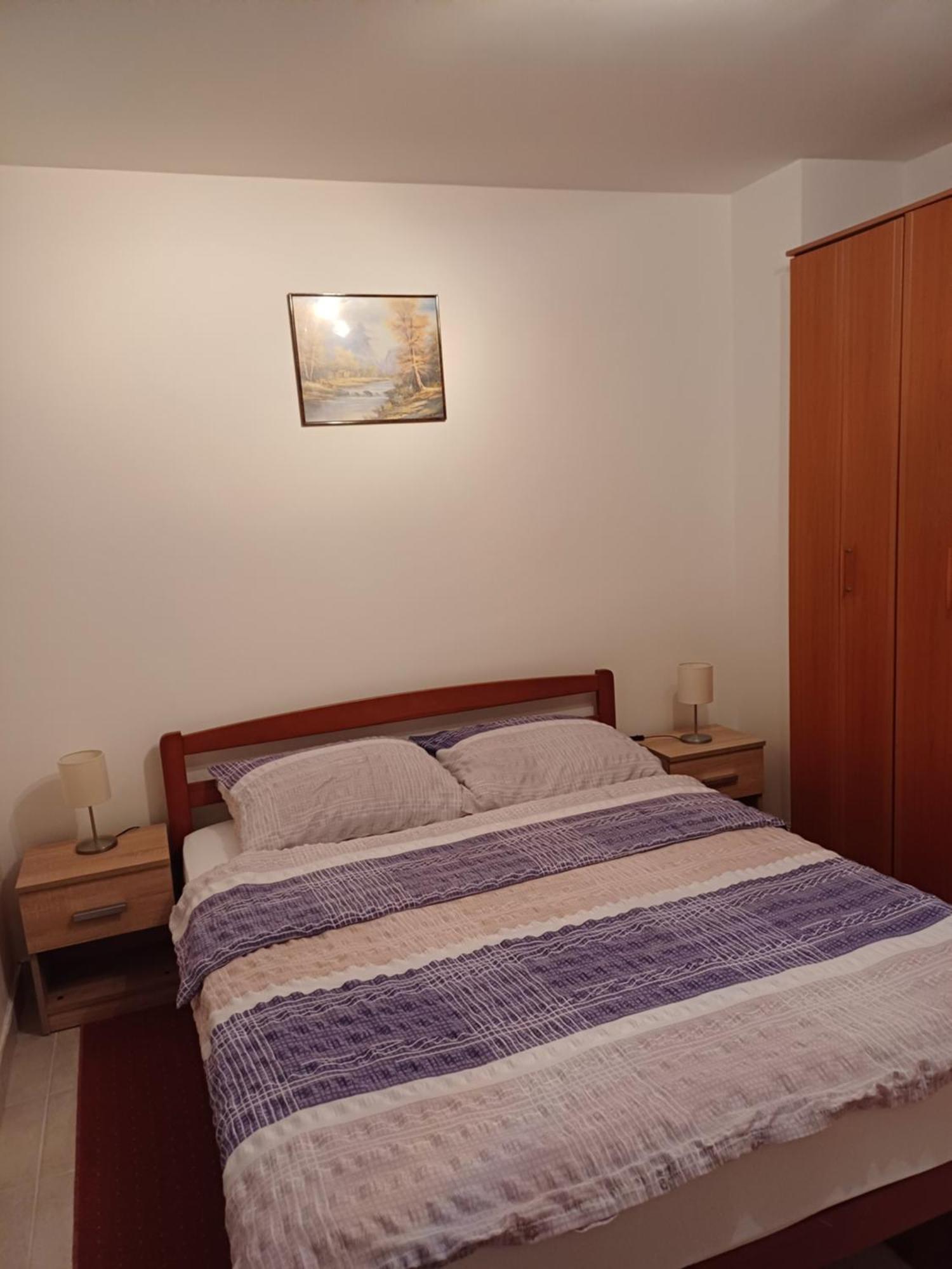 Apartman Koren Malinska Eksteriør billede